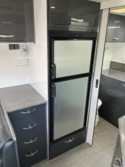 2015 Roma Elegance 21'