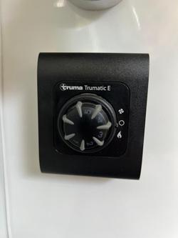 2015 Roma Elegance 21'