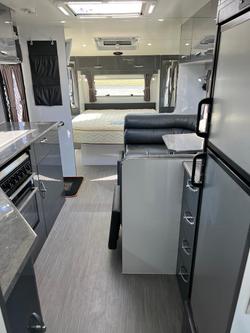 2015 Roma Elegance 21'