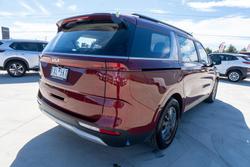 2023 Kia Carnival S