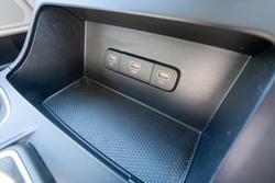 2023 Kia Carnival S