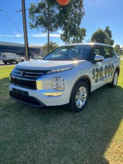 2025 Mitsubishi Outlander ES ZM MY25 White Diamond