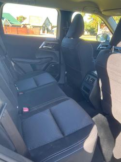 2025 Mitsubishi Outlander ES ZM MY25 White Diamond