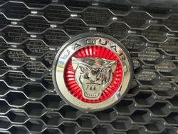 2016 Jaguar XE 20t Prestige X760 MY16 British Racing Green