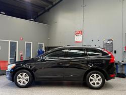 2012 Volvo XC60 T5 MY12 Black Sapphire