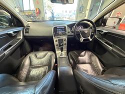2012 Volvo XC60 T5 MY12 Black Sapphire