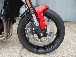 2025 Triumph TRIDENT 660 BLACK