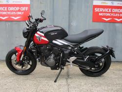 2025 Triumph TRIDENT 660 BLACK