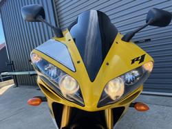 2006 Yamaha YZF-R1 R1 Yellow