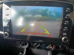 2022 Toyota Hilux SR