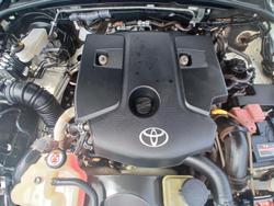 2022 Toyota Hilux SR