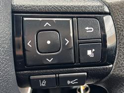 2022 Toyota Hilux SR