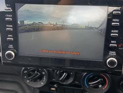 2022 Toyota Hilux SR