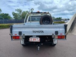 2022 Toyota Hilux SR