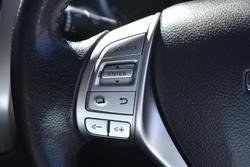 2015 Nissan Navara ST-X