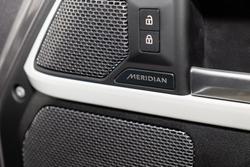 2022 Land Rover Defender 110 D300 SE