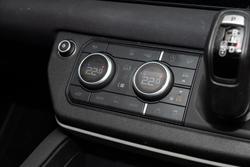 2022 Land Rover Defender 110 D300 SE