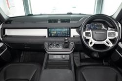 2022 Land Rover Defender 110 D300 SE