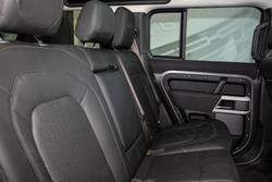 2022 Land Rover Defender 110 D300 SE