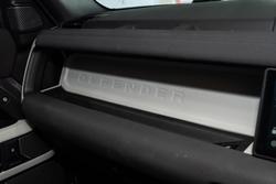 2022 Land Rover Defender 110 D300 SE