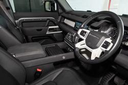 2022 Land Rover Defender 110 D300 SE