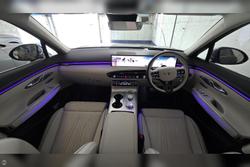 2025 Genesis GV70 2.5T SIGNATURE