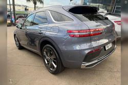 2025 Genesis GV70 2.5T SIGNATURE