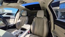 2025 Genesis GV70 2.5T SIGNATURE