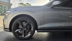 2025 Genesis GV70 2.5T SIGNATURE SPORT