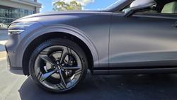 2024 Genesis GV70 3.5T SIGNATURE SPORT