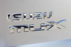 2018 Isuzu MU-X LS-T