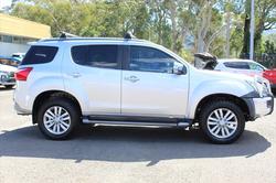 2018 Isuzu MU-X LS-T