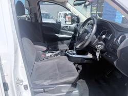 2016 Nissan Navara ST D23 Series 2 4X4 Dual Range Polar White