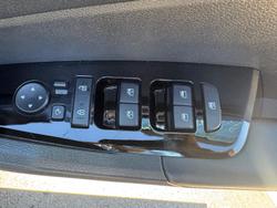 2022 Kia Sportage SX+