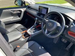 2020 Toyota RAV4 Edge