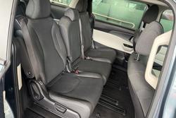 2022 Kia Carnival S