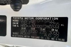 2022 Toyota Hilux SR