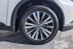2018 Mitsubishi Outlander ES ADAS