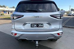 2022 Isuzu MU-X LS-T