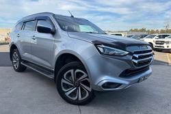 2022 Isuzu MU-X LS-T