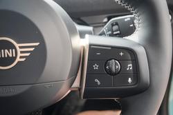 2026 MINI Aceman SE Favoured