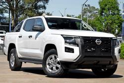 2026 Nissan Navara ST
