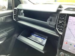 2025 Ford Everest Trend