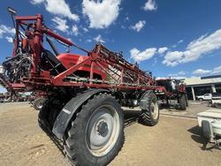 2016 CASE IH 4430 red