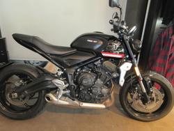 Triumph Trident 660