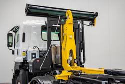 2025 Isuzu F Series FYJ 320-255 AT R58