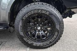 2021 Nissan Navara ST