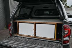 2021 Nissan Navara ST