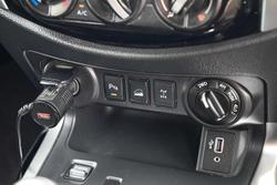 2021 Nissan Navara ST