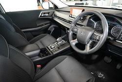 2024 Mitsubishi Outlander ES